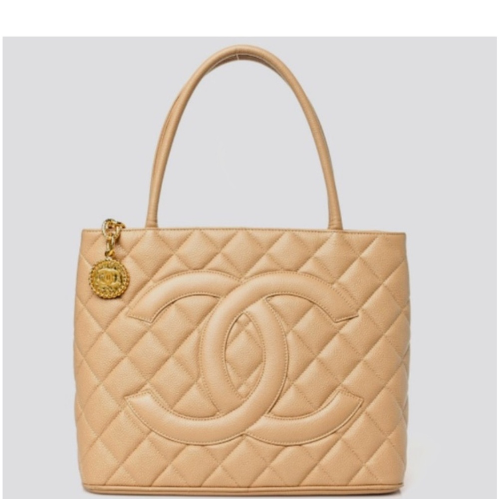 Chanel Medallion Quilted Caviar Tote VINTAGE - Picture 3 of 3